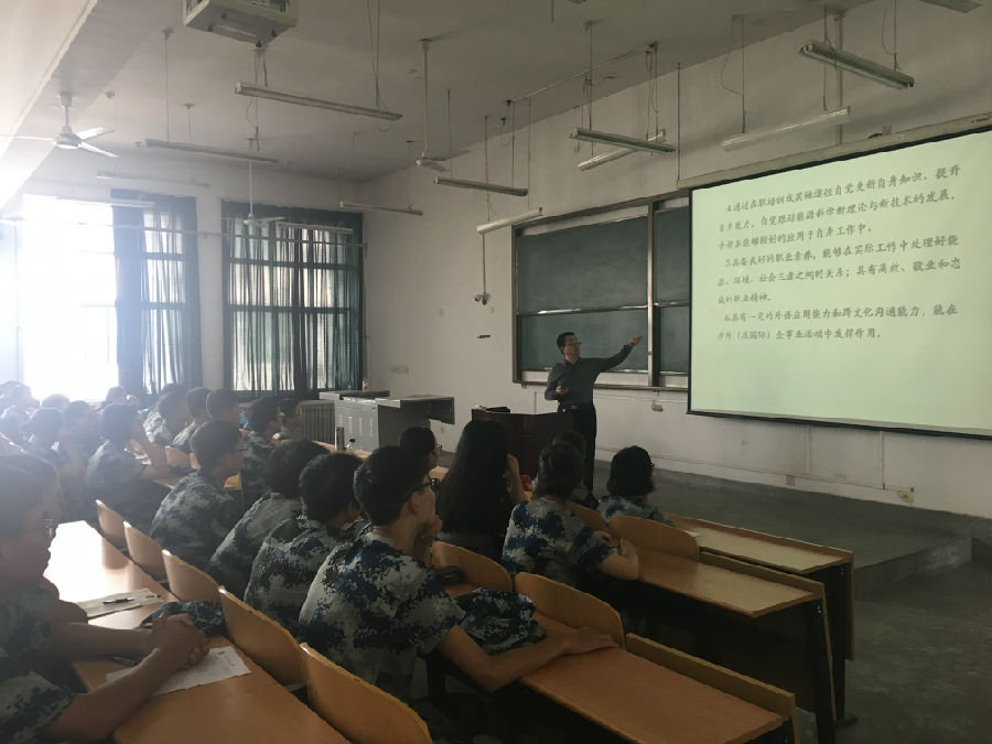 14085217dkcu.png.jpg