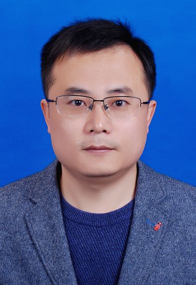 毕刚照片.jpg